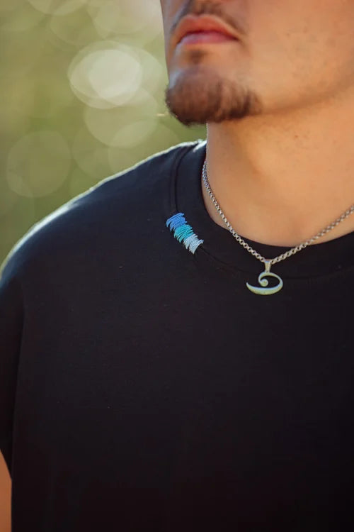 LE COLLIER
